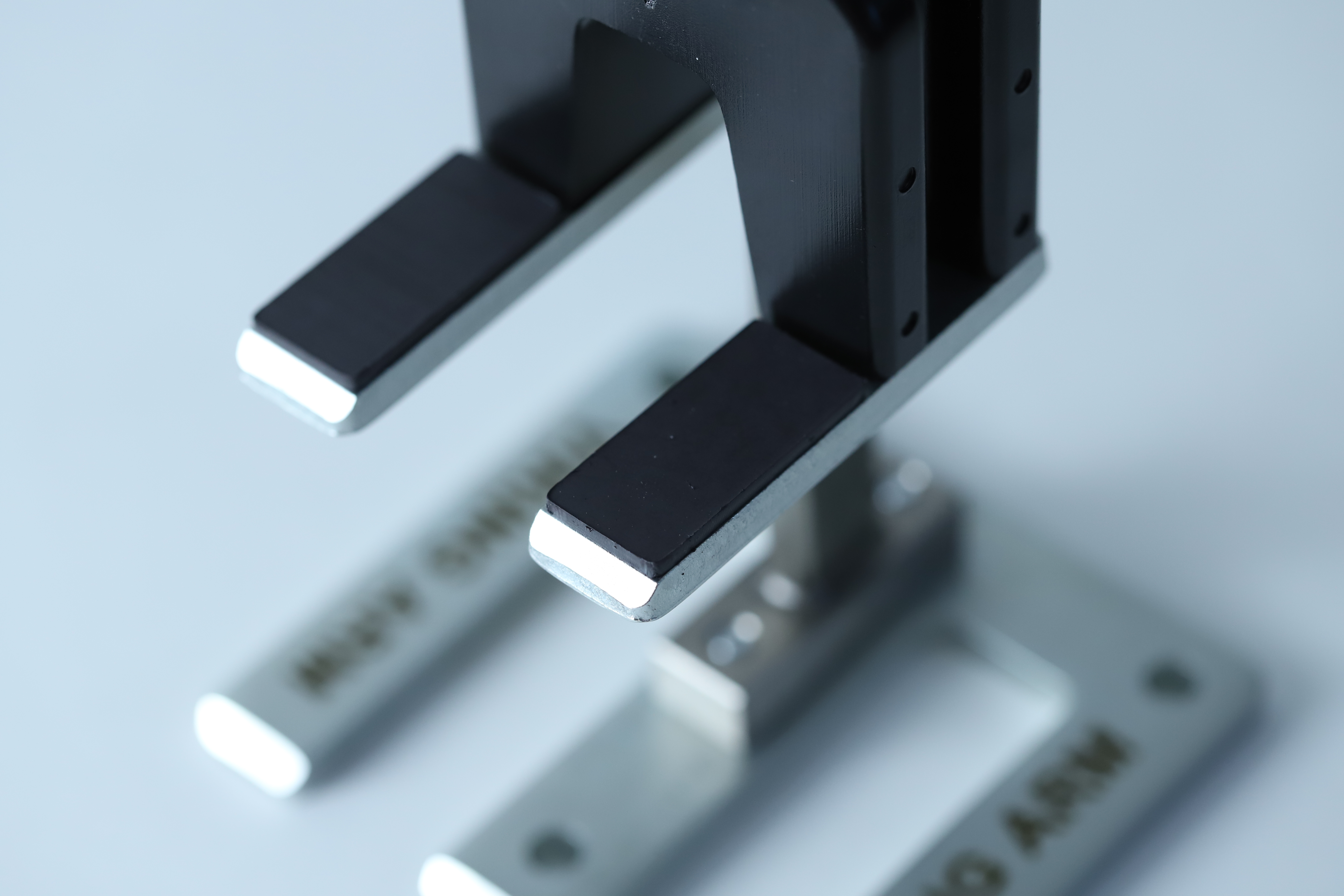 Glasschutzmagnete (2er Set) für Viking-Arm