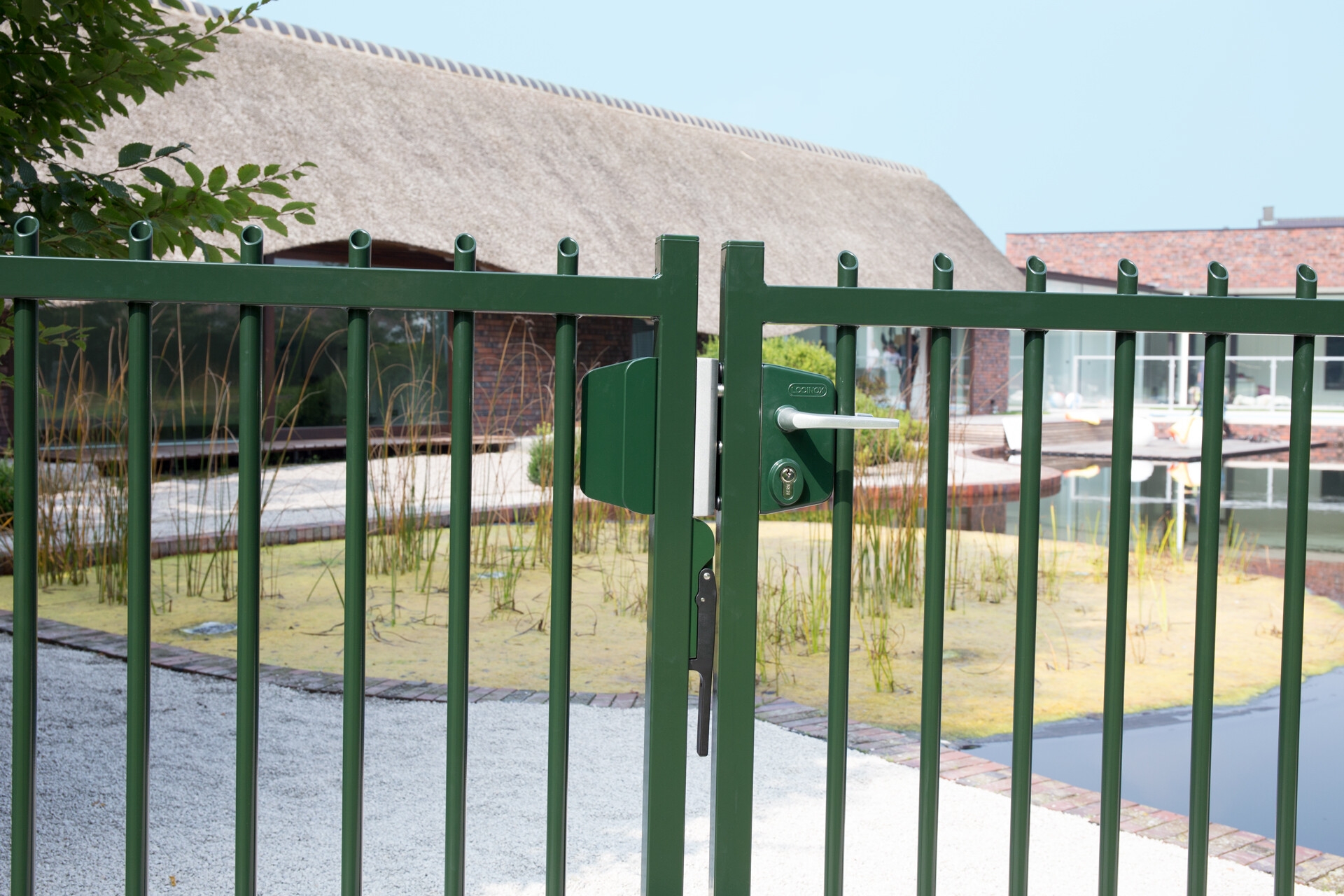 Integrierter Bolzen-Stangenriegel SUBY, Farbe silber