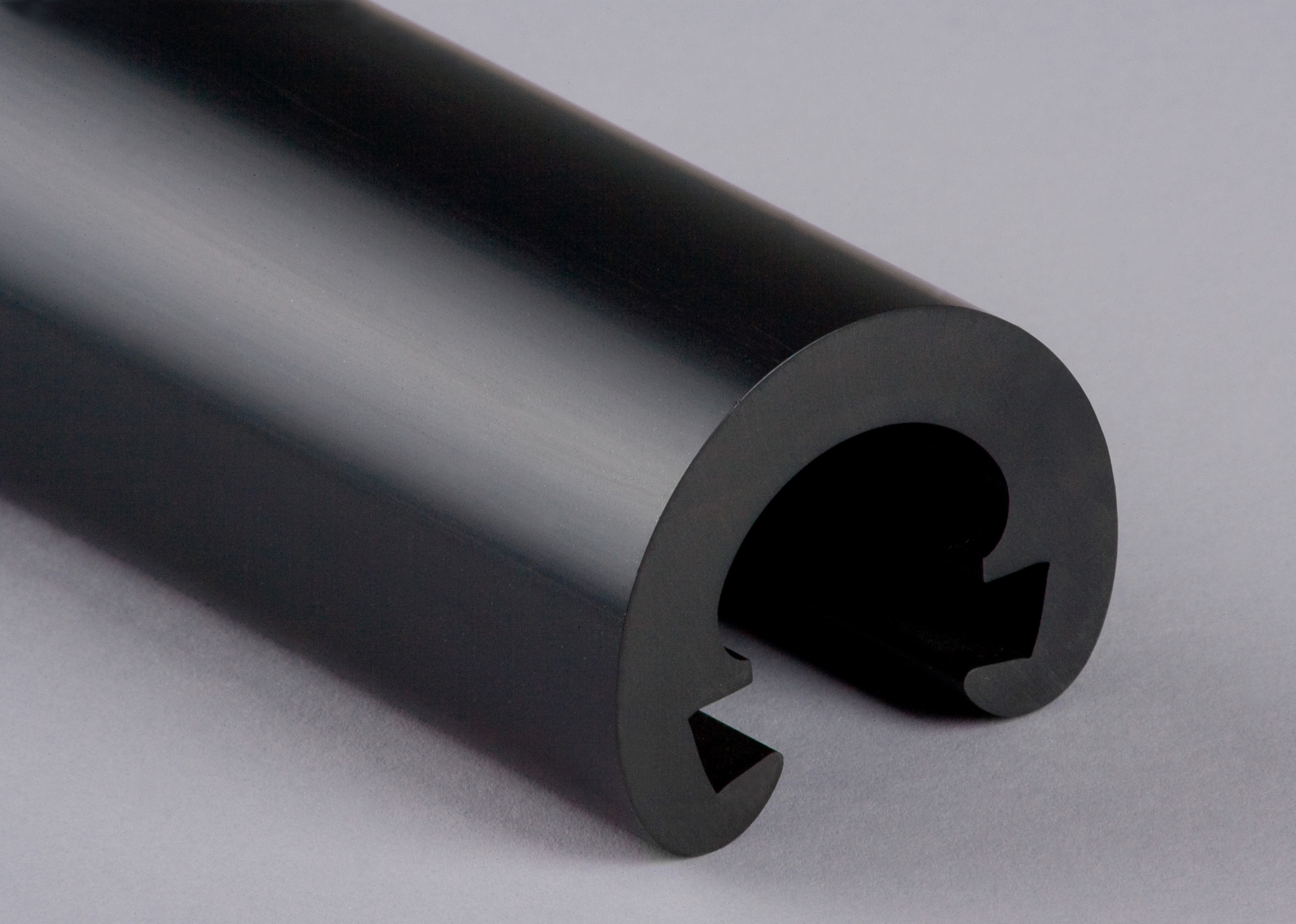 Kunststoffhandlauf Ø 55mm für 40x8mm, schwarz