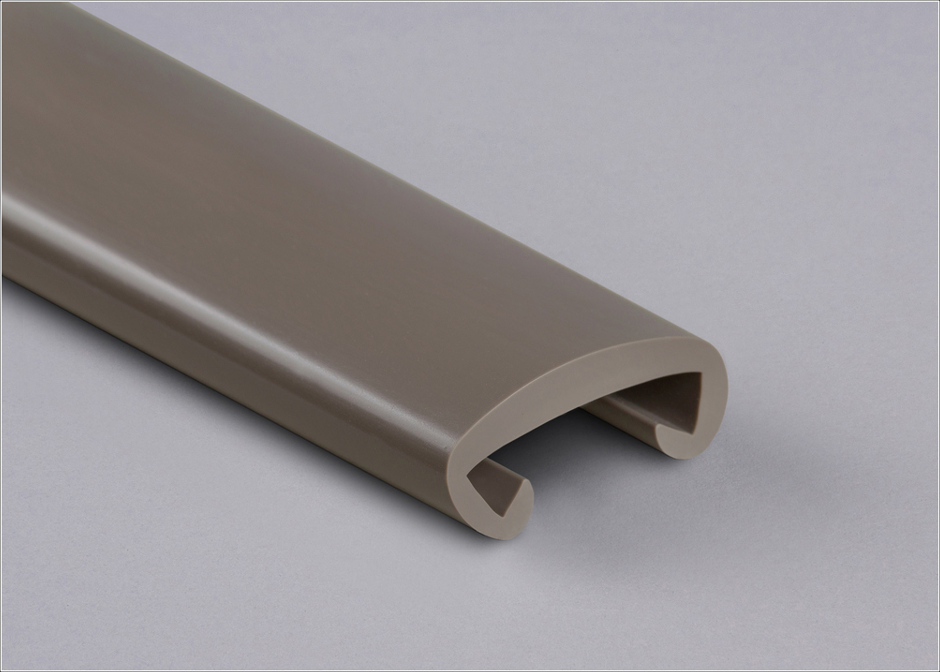 Kunststoffhandlauf für 40x8mm, graubraun